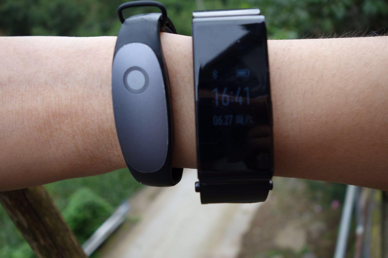 智能穿戴多面手 华为手环B2的智慧生活新体验